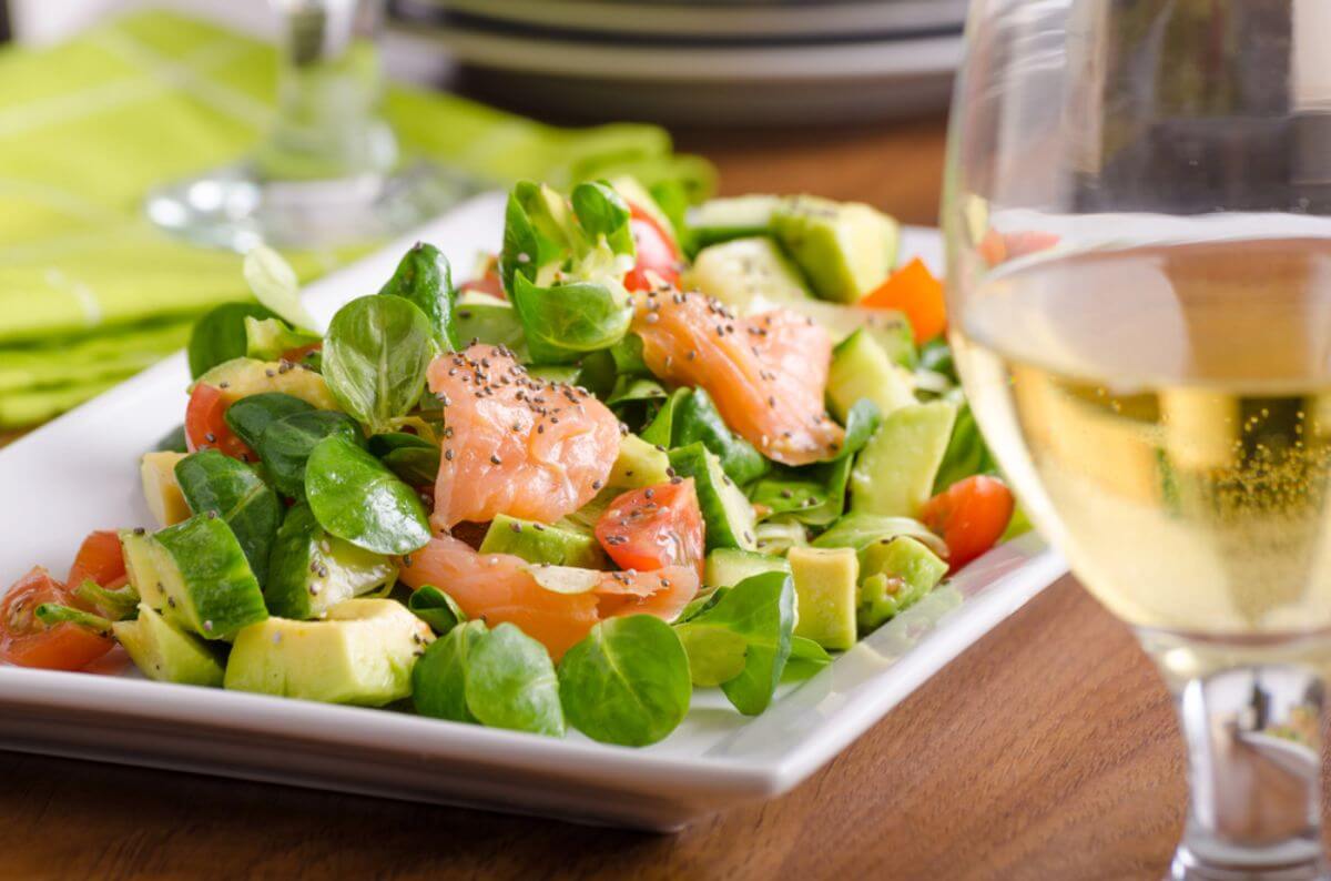 organic wine paired with vegan food